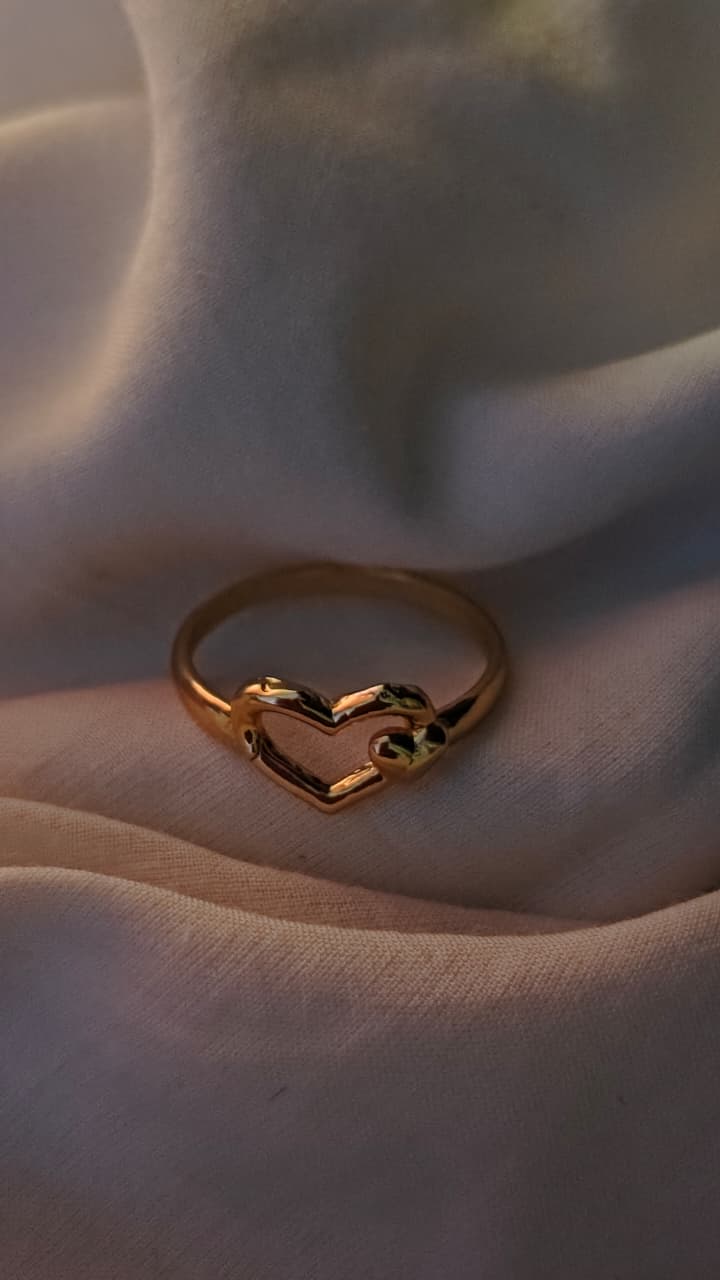 Heart Outline Ring